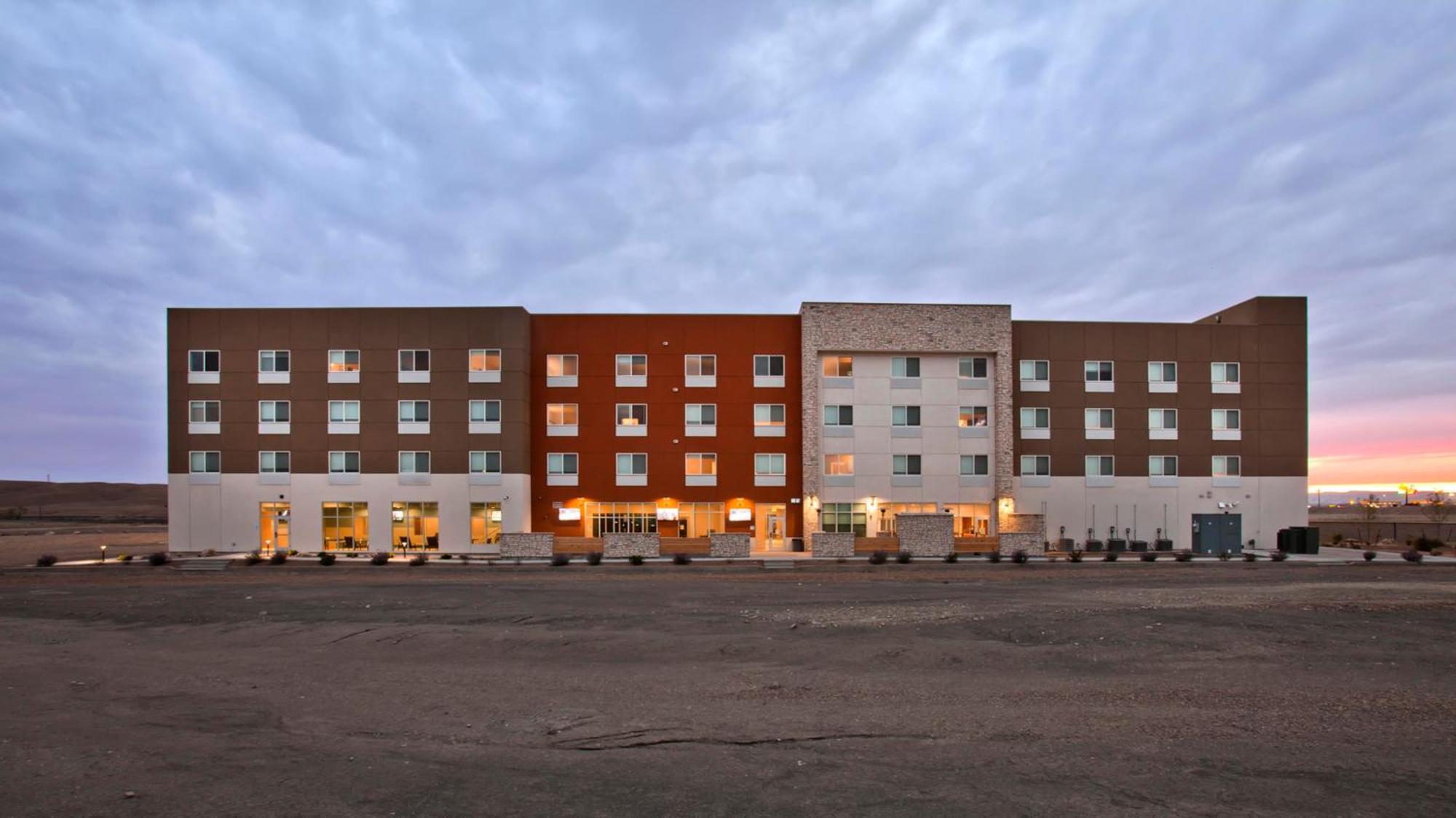 Holiday Inn Express & Suites - Green River, An Ihg Hotel Dış mekan fotoğraf
